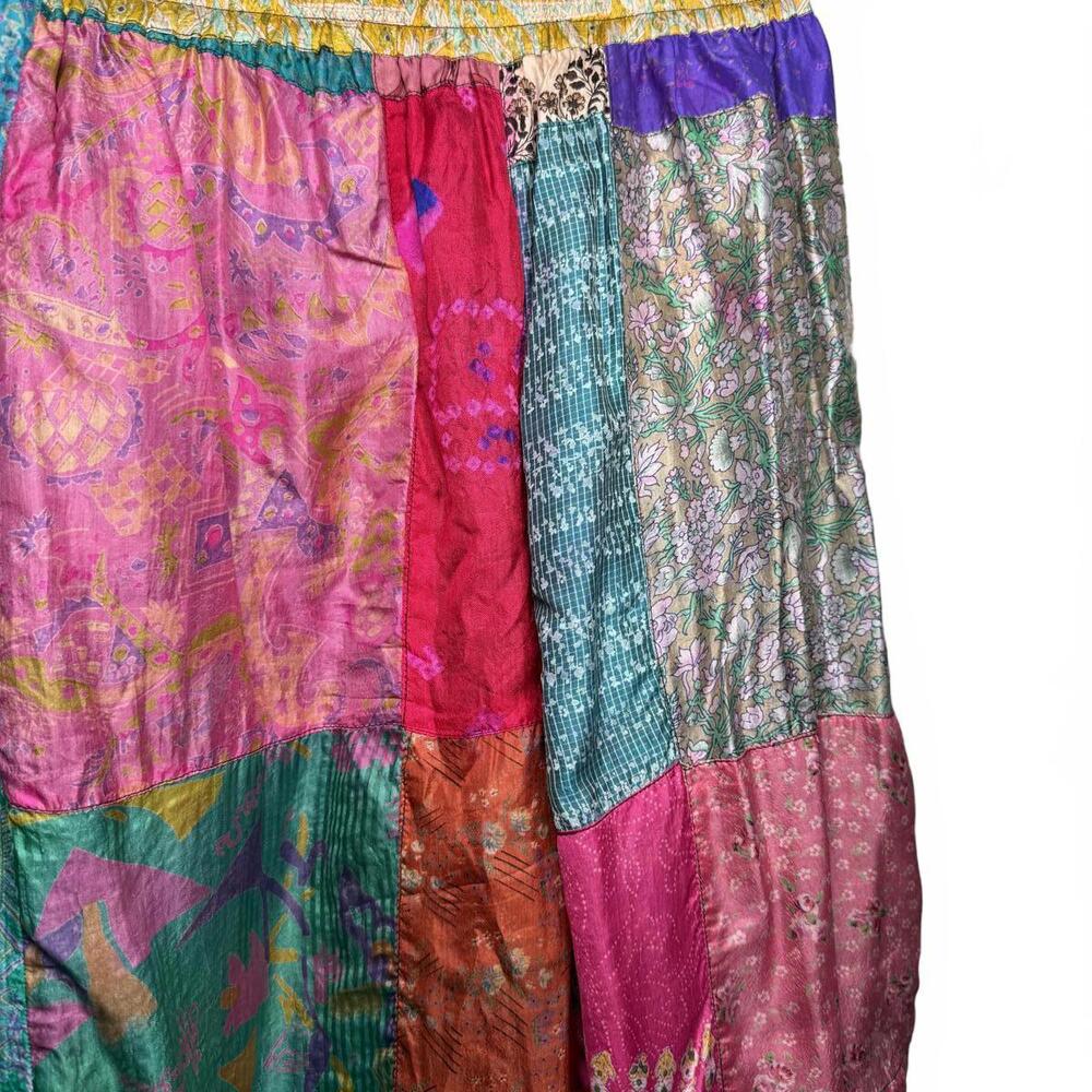 Vintage Indie Boho Silk Patchwork Shorts Jorts - Picture 2 of 6